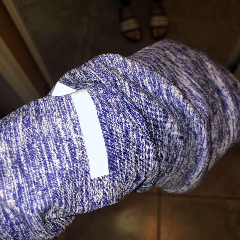 BRAND NEW NIKE RUNNING SWEATSHIRT - Picture 5 of 5